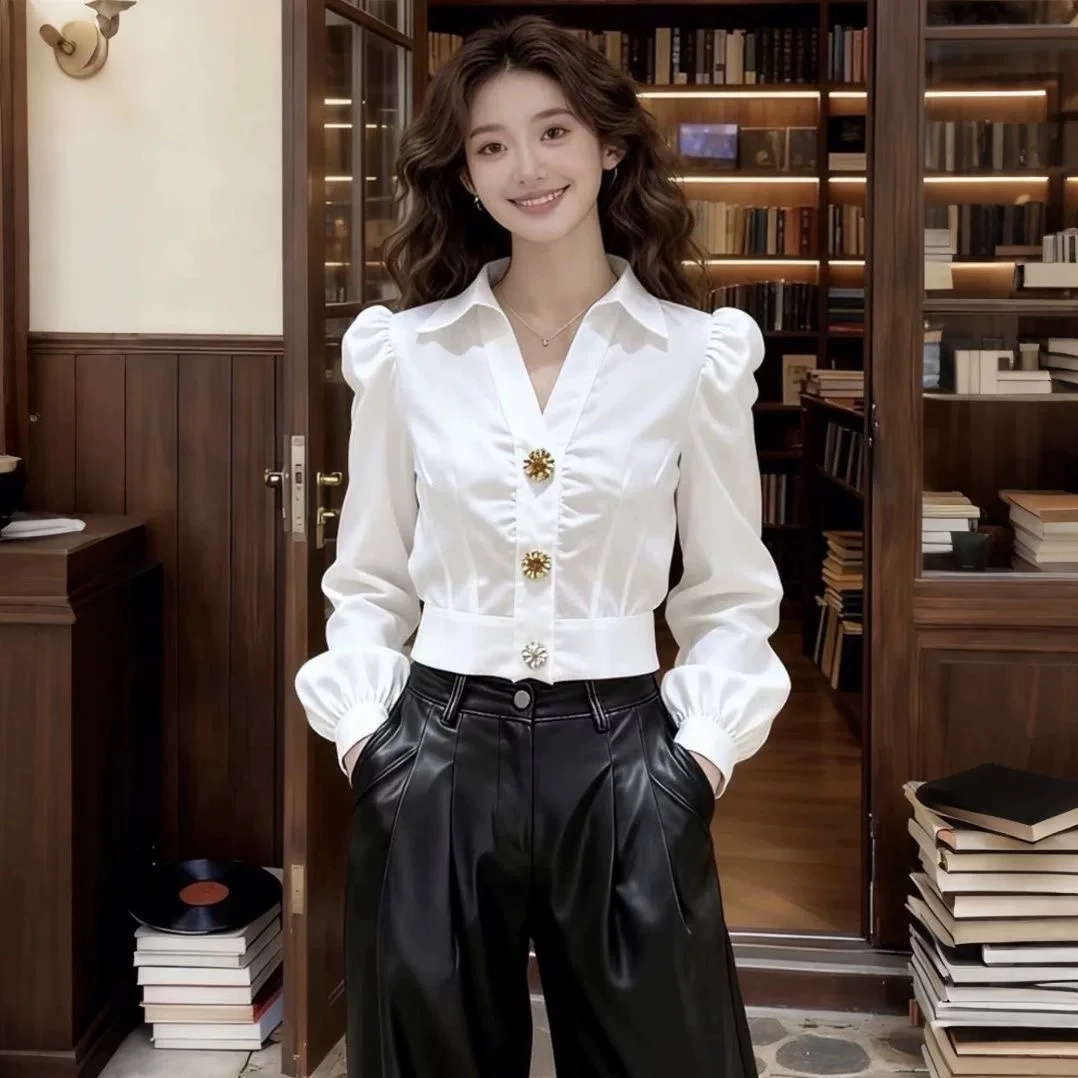 Women Formal Wear White Shirt - Elegante witte blouse met V-hals voor