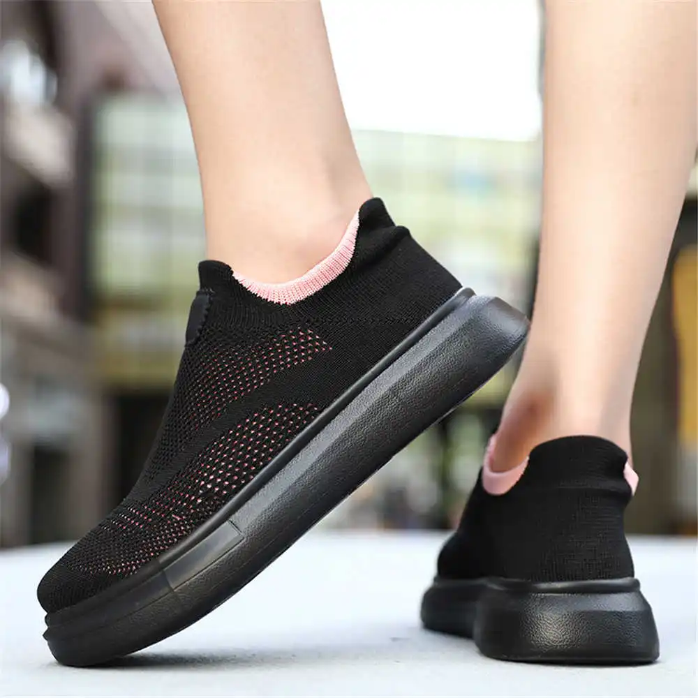 Women'S Formal Wear With Sneakers - Platform Kousen Bruine Schoenen Voor Vrouw