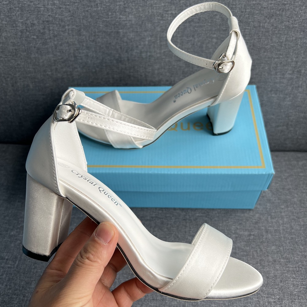 Plus Size Schoenen voor Vrouwe - Women Formal Wear For Wedding recensie en prijs